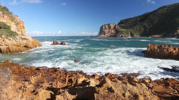 A beautiful summers day overlooking the Knysna Heads from a viewpoint of the Indian Ocean, Coney gle
