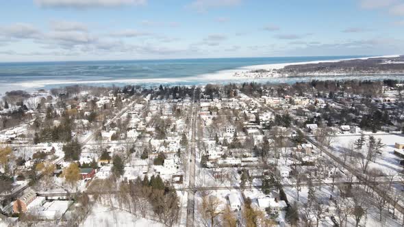 Unutlized real estate lands at Niagara-On-The-Lake Ontario winters