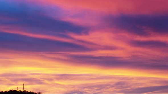 Timelaps colorful sunset thuringian forest