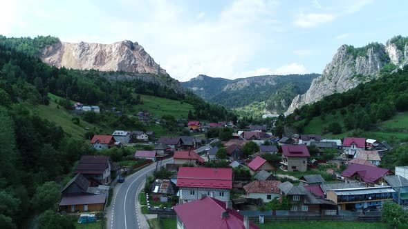 Beautiful Town Between Splendid Mountains 4K