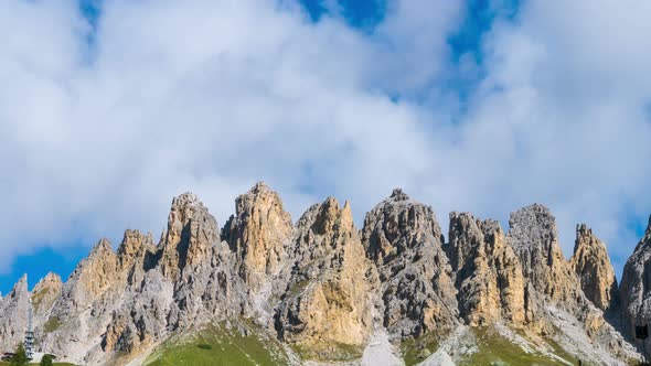 Time Lapse of Dolomites Italy, Pizes de Cir Ridge