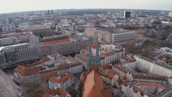 Slow flight trough Empty Central Berlin