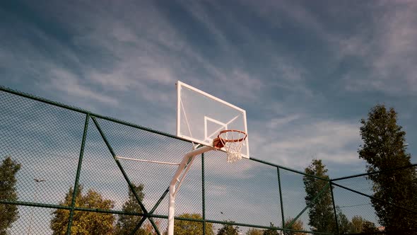 outdoor basketball court shooting and making points