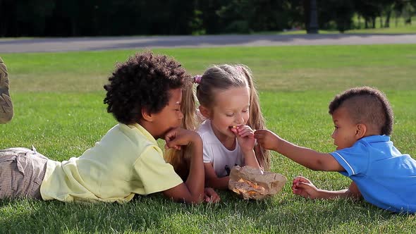 Children Eat Potatoes.