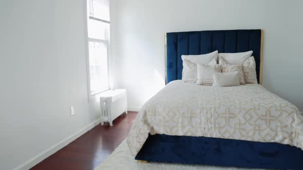 Panning view of Brooklyn master bedroom