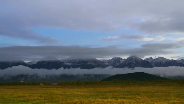 time lapse. sayans. foggy mountains of Russia