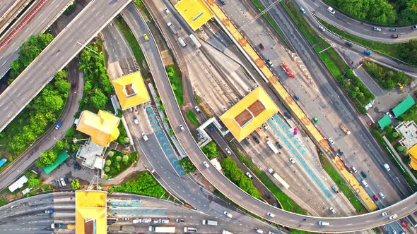 4K : Aerial view and top view of traffic on city.