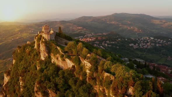 Flying over the amazing hilltop fortresses on Monte Titano in San Marino.