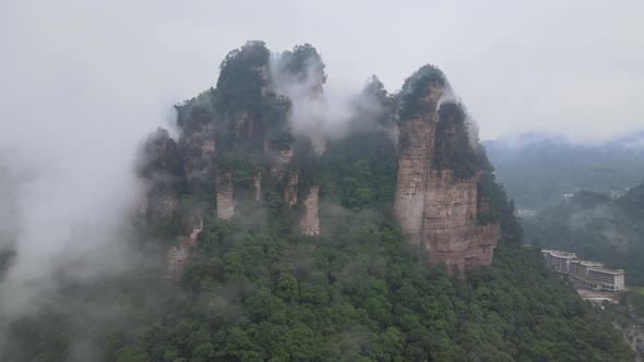 Zhangjiajie Natural Landscape, Cloudy