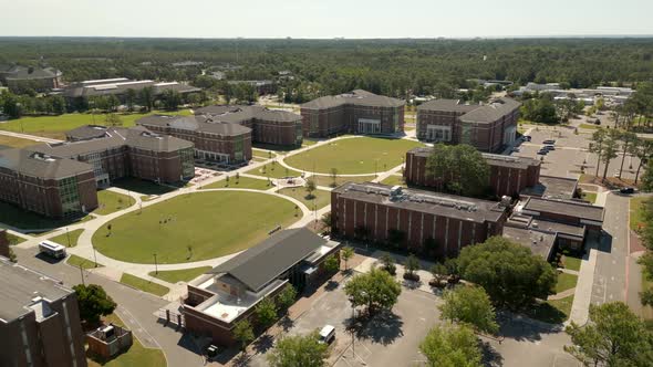 Drone Video University Of North Carolina At Wilmington 4k 
