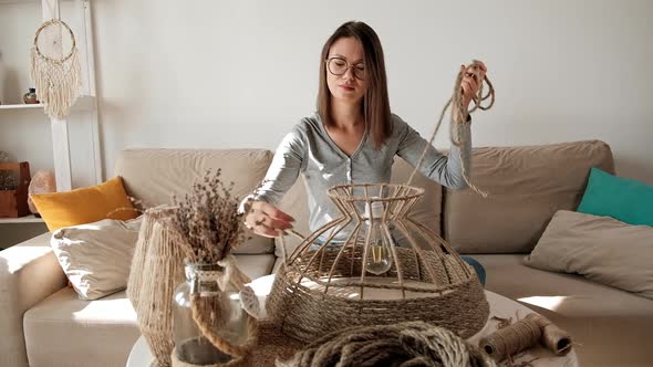 Woman Makes Handmade Diy Lamp From Jute Rope