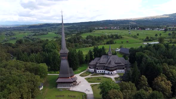 Aerial Left Pan Of Peri Sapanta In Maramures, Romania