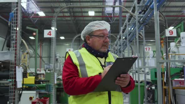 Man working in warehouse