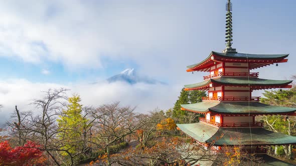 4K Time lapse of Mount Fuji with Chureito Pagoda at sunrise
