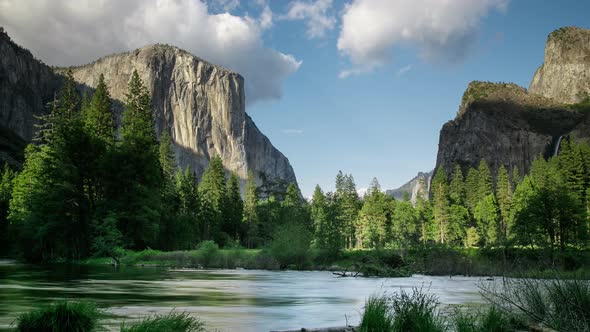 Yosemite National Park Time Lapse