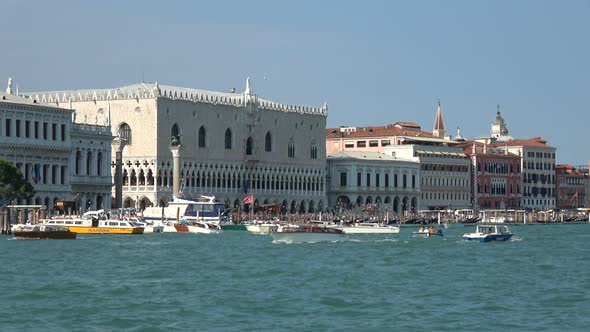 Panoramic view of Venice coast with historical buildings and Laguna Veneta