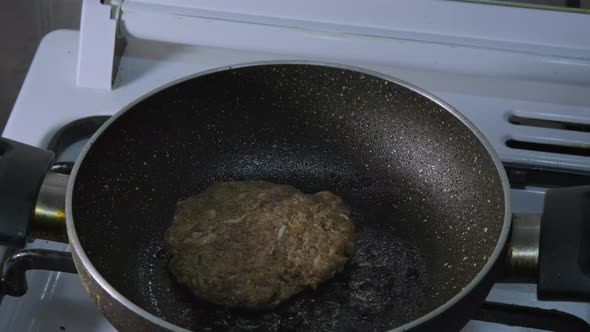 Meatballs in Oil