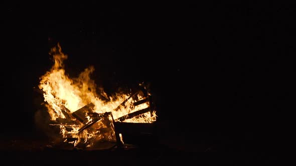 Slow motion video of a Bonfire