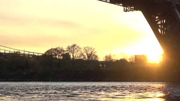 Under The Bridge alt