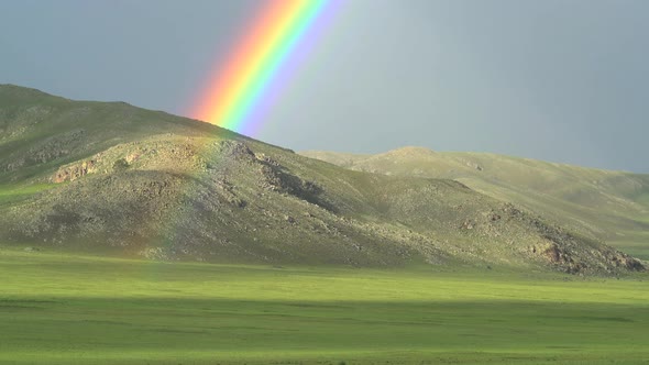 Dense Rainbow in Treeless Hill