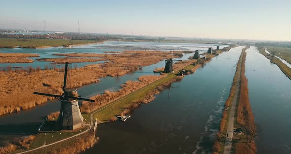 Kinderdijk Aerial 4K