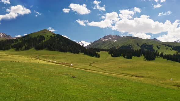 Nalati grassland and mountains