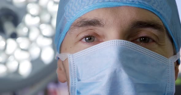 Medical professionals working at a hospital alt