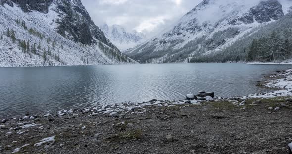 Snow Mountain Lake Timelapse at the Autumn Time