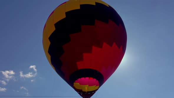 Preparing for take-off hot air balloons