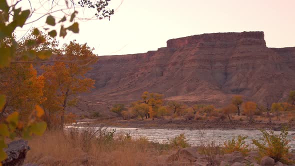 Panning the desert landscape during Fall in Utah