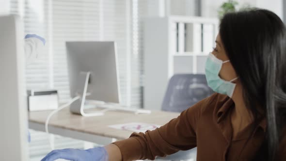 Tracking video of greeting coworkers to the office during a pandemic