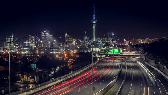 Highway in Auckland at night timelapse