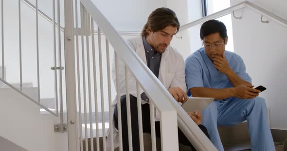 Medical professionals at work alt