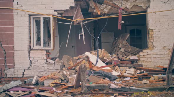 War Conflict Bombing Ukraine Damage Ruin People News