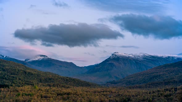 Mountain landscape in Norway time lapse.