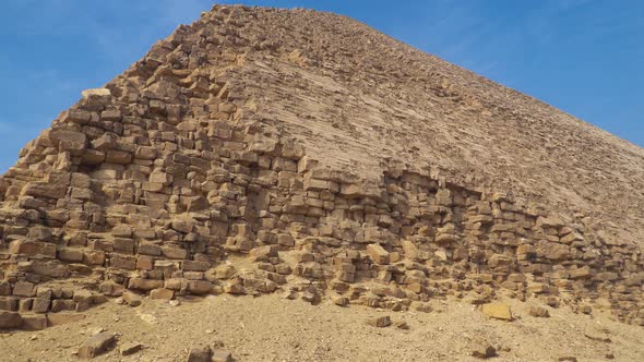 The Bent Pyramid Is an Ancient Egyptian Pyramid