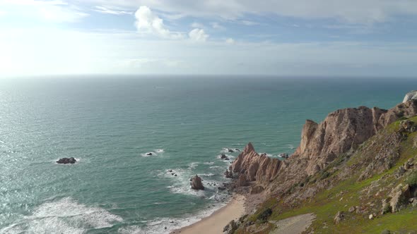 Cabo da Roca - climate present at Cape Roca is extremely moderated by the ocean. Due to seasonal upw