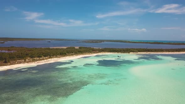 4k 24fps Drone Shooo Of Caribbean With Cristal Water In Cozumel