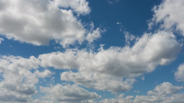 Qualitative Time Lapse of Beautiful Sky