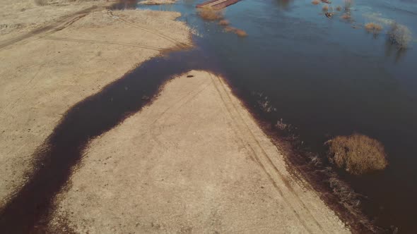 Car Panton Floating Bridge Floated Away From Its Place During the Flood