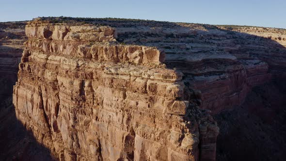 Aerial shot of the cliffs along the edge of Cedar Mesa in Southern Utah