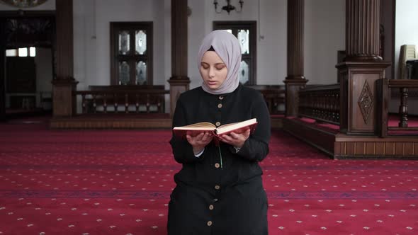 Reading Quran In Mosque