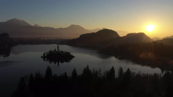 Bled Lake and Marijinega Vnebovzetja Church at Sunrise