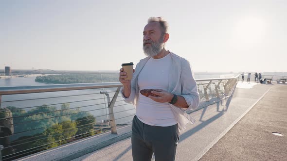 Pensioner Takes Breakfast While Riding Electric Unicycle