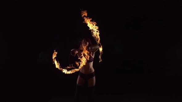 Fire performer, Slow Motion