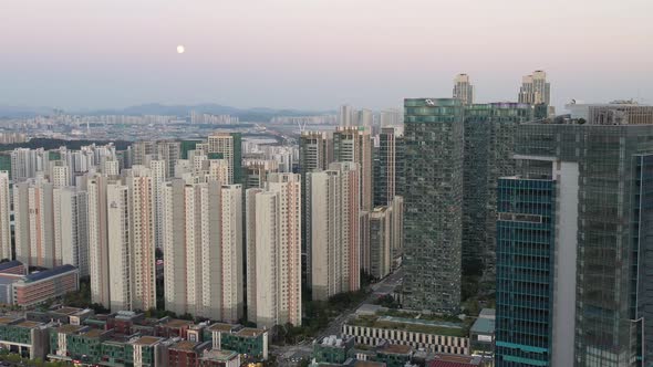 4K Aerial Drone Footage View of Central Park in Songdo