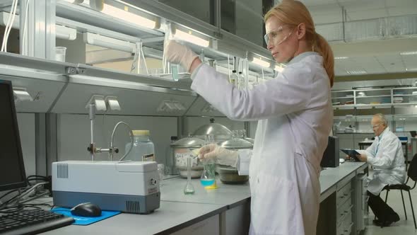 Female Scientist alt