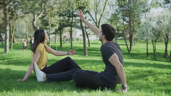 Couple enjoying a spring day in the park