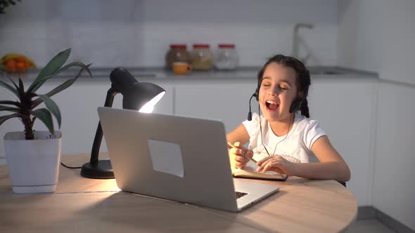 Kids Distance Learning