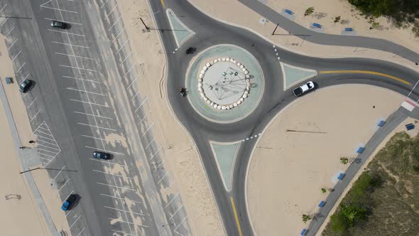 Traffic circle at Pere Marquette in early summer.